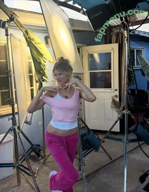 Charlotte McKinney / Char_mck / charlottemckinney / simp chat nude photo #1574