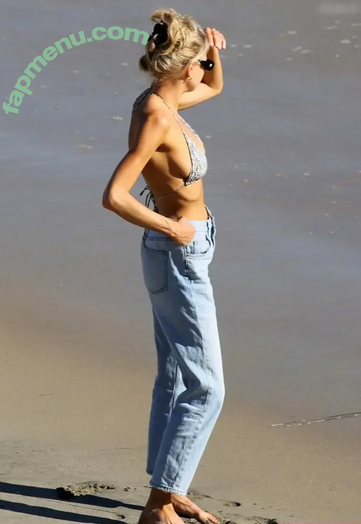 Charlotte McKinney nude photo #1286 (Char_mck / charlottemckinney / simp chat)