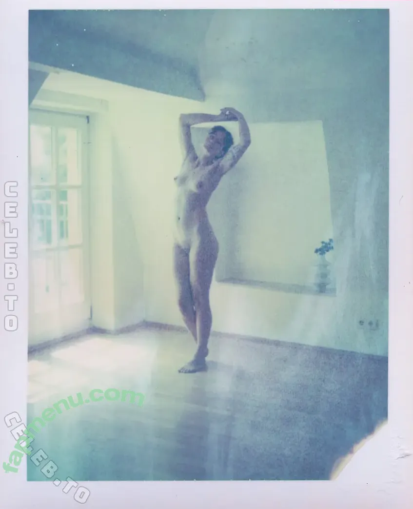 Charlotte.msd nude photo #0012 (Charlotte.msd)