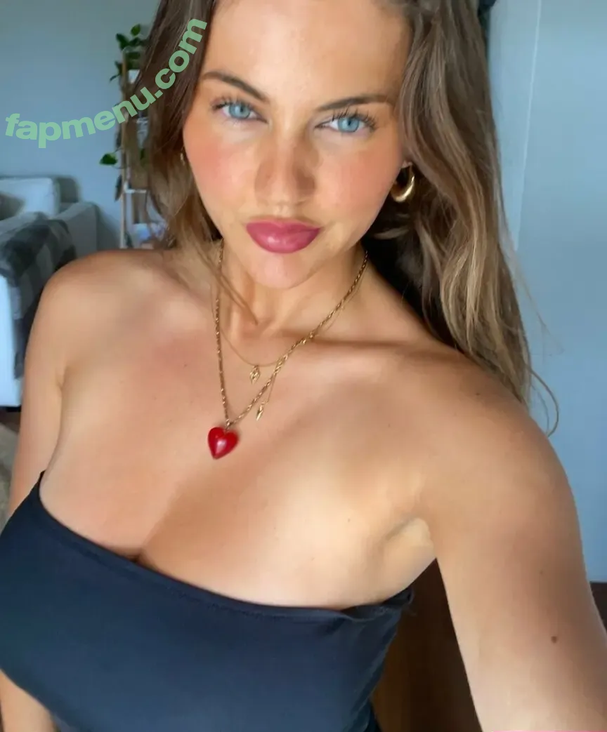 charlotte.peckk nude photo #0035 (charlotteparkes)