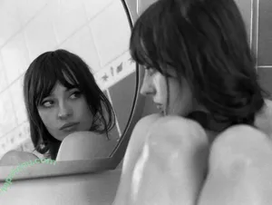 Charlotte Rose / char.lotterose / charlotte.rosee / charlotteros65 nude photo #0085