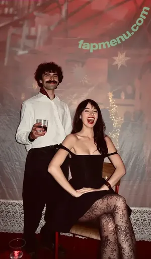 Charlotte Rose / char.lotterose / charlotte.rosee / charlotteros65 / gingiedead nude photo #0153