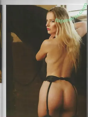  nude photo #0007