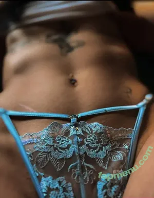 Charlotte_wkyns nude