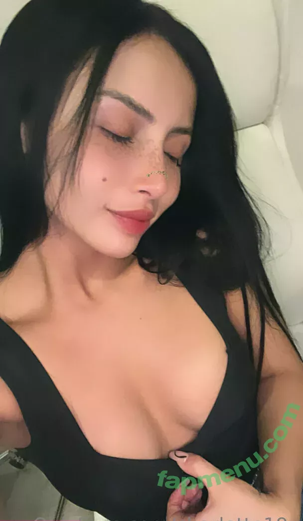 charlotte19y nude photo #0288 (charlotte19y)