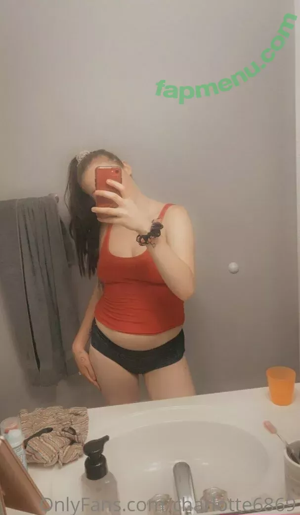 charlotte6869 nude photo #0029 (emily.hale6869)