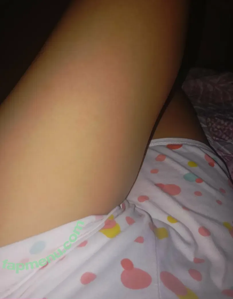 charlotteferrara nude photo #0004 (charlotteferrara)