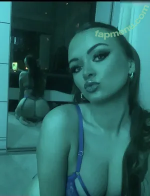 Charlottehere nude photo #0032