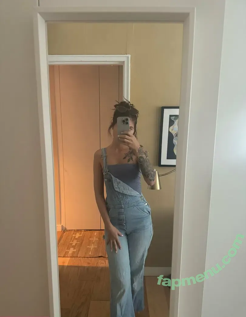 charlottemae977 nude photo #0035 (charlottemae977)