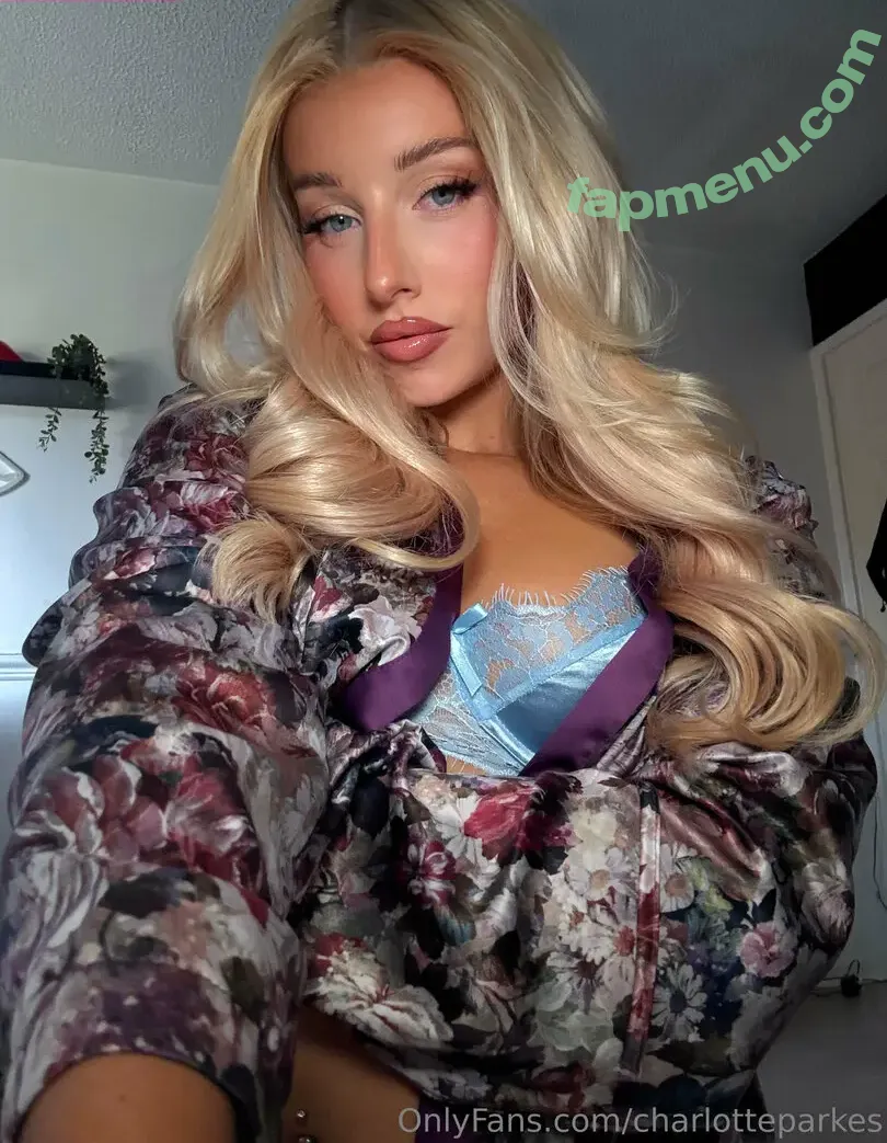 charlotteparkes nude photo #0009 (charlparkesx)