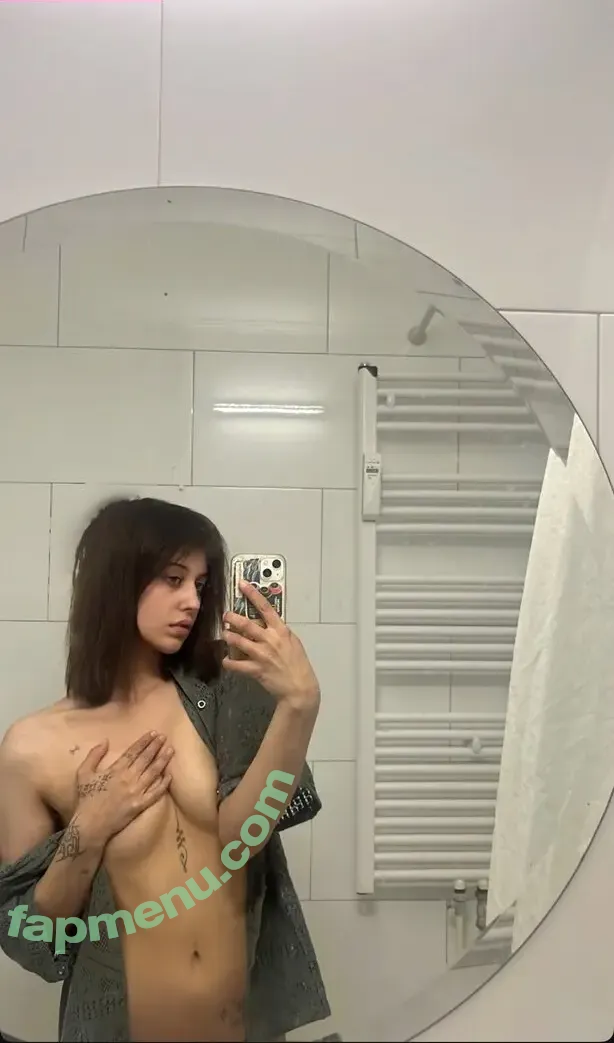 charlottesoso nude photo #0007 (charlottesoso)