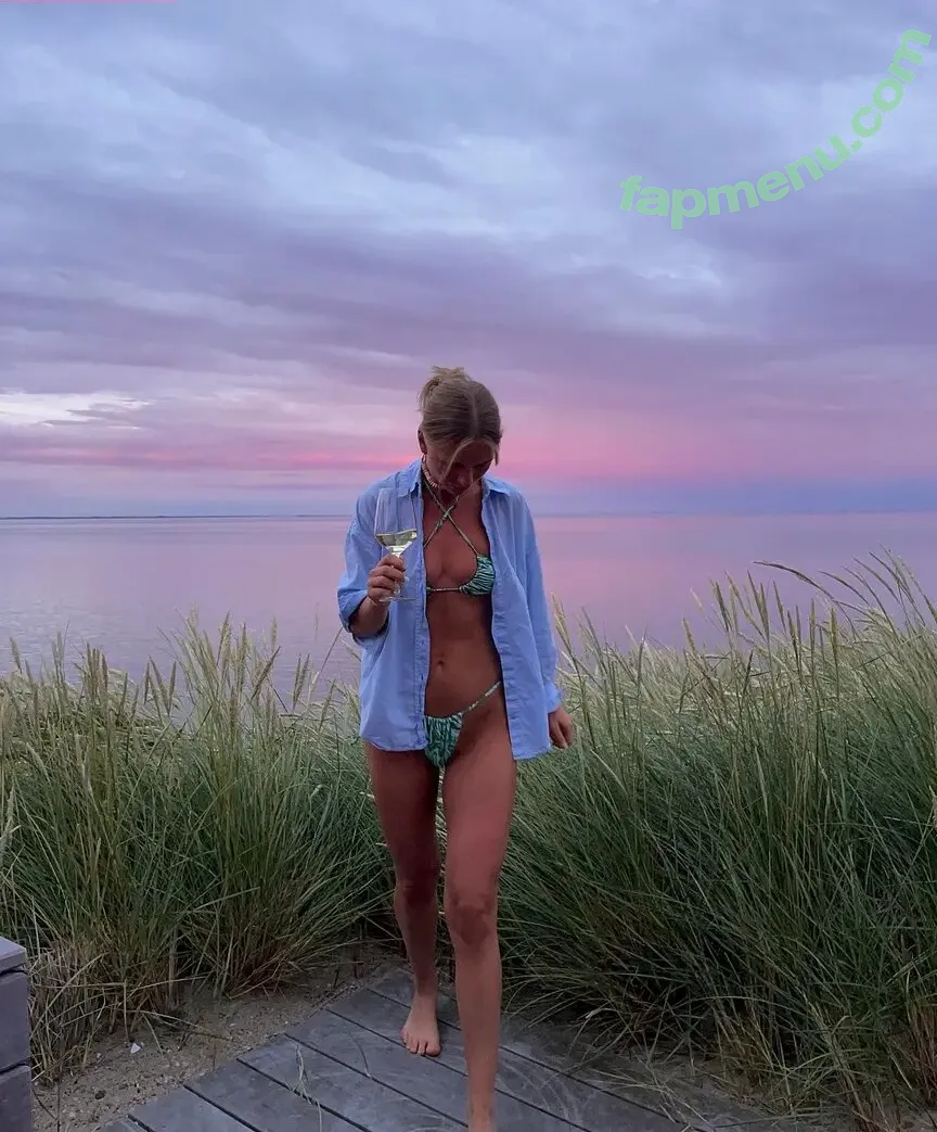 charlottesylt nude photo #0013 (charlottesylt)