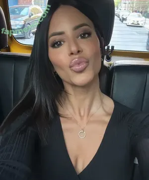 Charly Arnolt / Charly Caruso / charlyontv nude photo #0105