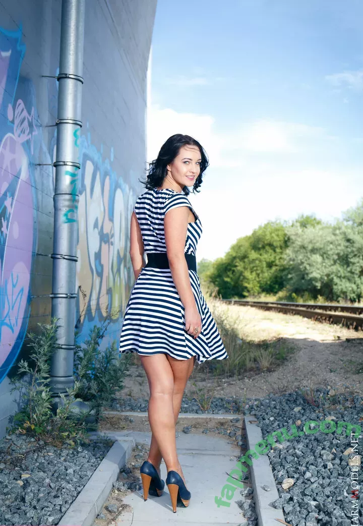 CharmModels nude photo #2019 (charm_models_women_fashion)