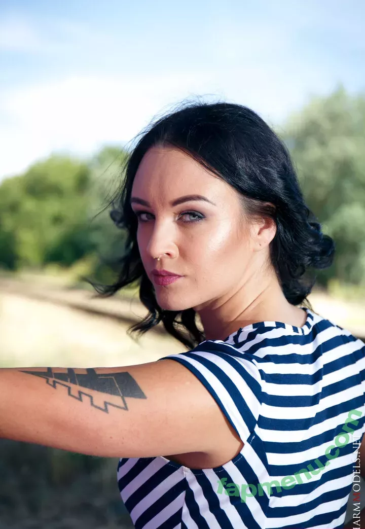 CharmModels nude photo #2027 (charm_models_women_fashion)