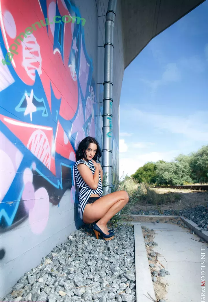 CharmModels nude photo #2032 (charm_models_women_fashion)