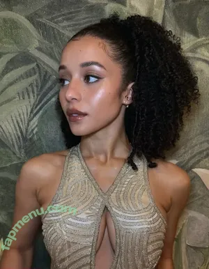 Chase Infiniti / chaseinfiniti nude photo #0017