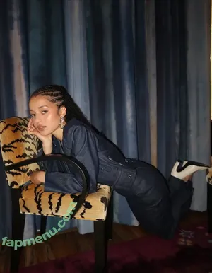 Chase Infiniti / chaseinfiniti nude photo #0037