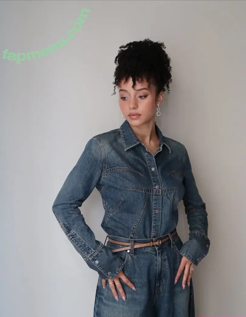 Chase Infiniti nude photo #0036 (chaseinfiniti)