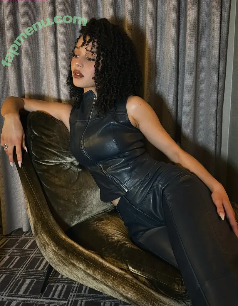 Chase Infiniti nude photo #0215 (chaseinfiniti)