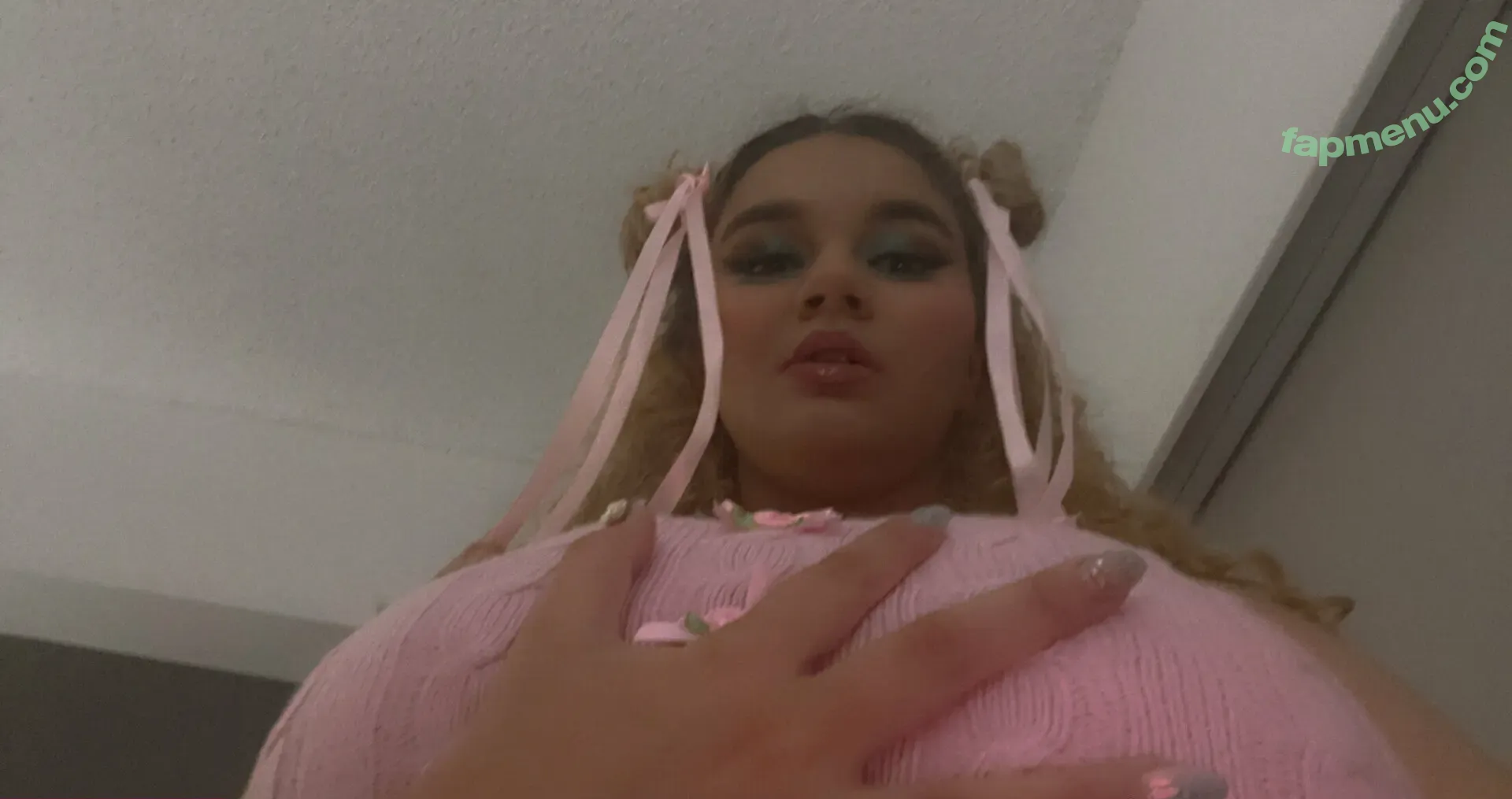 chasinggcrystal nude photo #0001 (itscrystalchase)