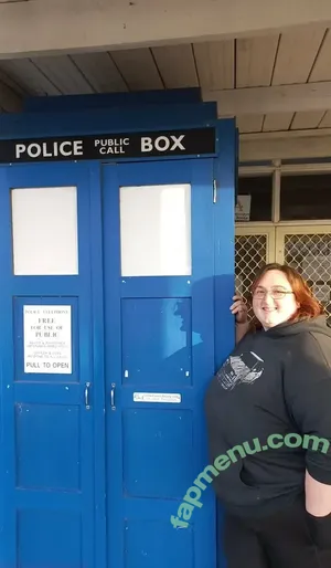 cheeky_auzzie / cheeky_yumsie nude photo #0018