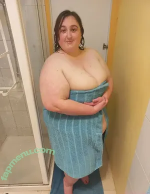 cheeky_auzzie / cheeky_yumsie nude photo #0020