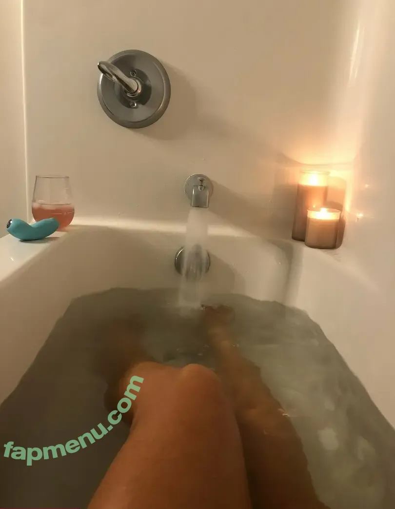cheeky_musexo nude photo #0005 (cheekymuse)