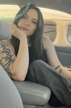 cheekyavie / avie_baby / gumdropavie nude photo #0037