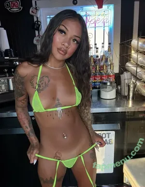 cheekychynaa / ceechynaa nude photo #0039