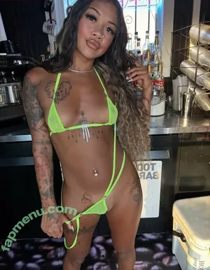 cheekychynaa / ceechynaa nude photo #0040