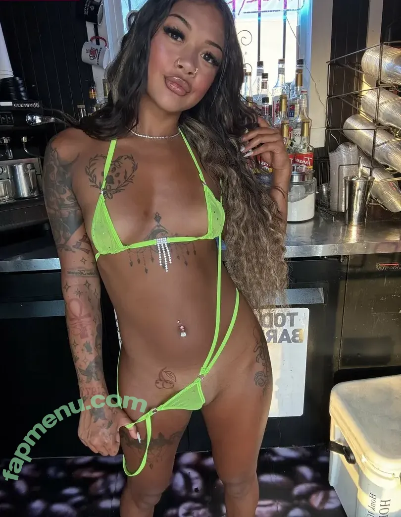 cheekychynaa nude photo #0040 (ceechynaa)