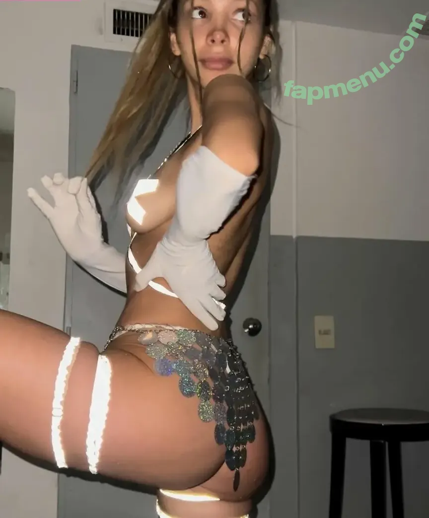Chelestica nude photo #0003 (chelestica_)