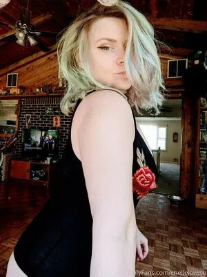 chellelovesu / chellesilverstein nude photo #0008