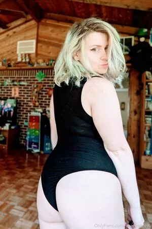 chellelovesu / chellesilverstein nude photo #0009