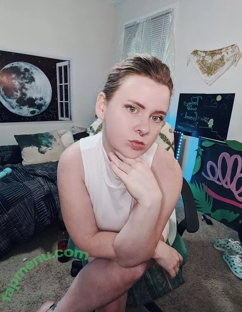 chellelovesu nude photo #0108 (chellesilverstein)