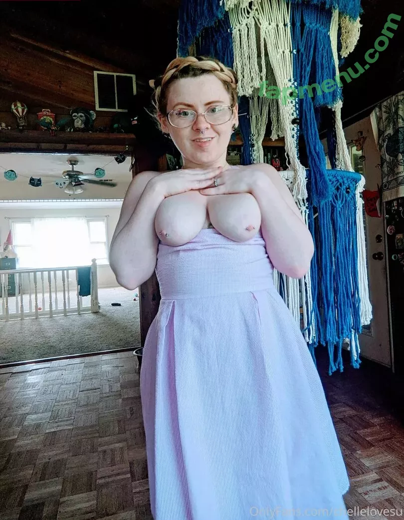chellelovesu nude photo #0337 (chellesilverstein)