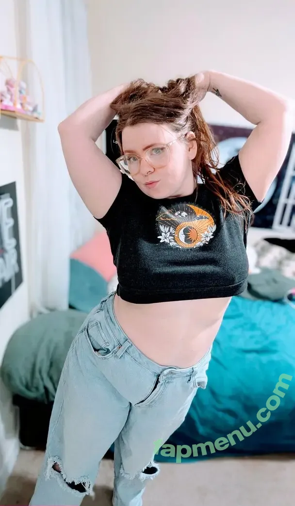 chellelovesu nude photo #1232 (chellesilverstein)