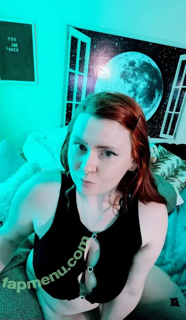 chellelovesu nude photo #1246 (chellesilverstein)