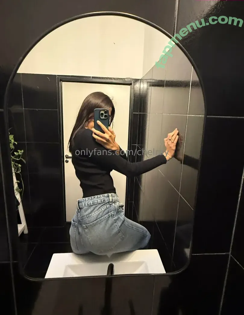 chelray nude photo #0108 (bae.chelray)
