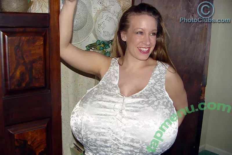 Chelsea Charms nude photo #2796 (chelsea_charms_ / chelseamystory)