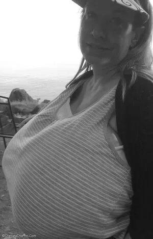 Chelsea Charms / chelsea_charms_ nude photo #3904