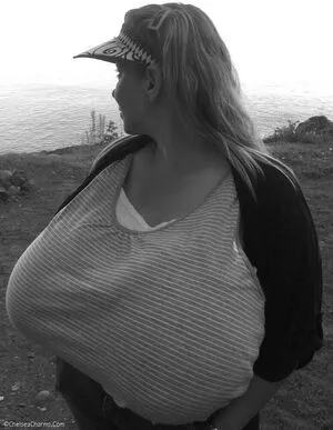 Chelsea Charms / chelsea_charms_ nude photo #3914