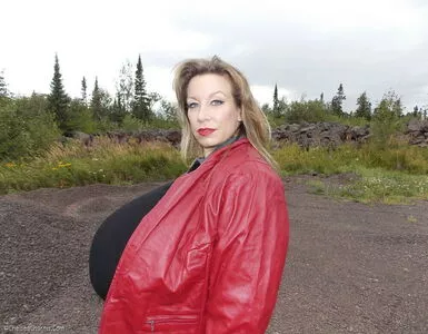 Chelsea Charms / chelsea_charms_ nude photo #3926