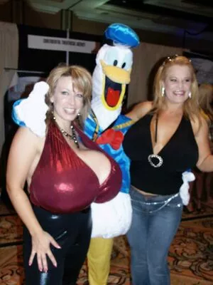 Chelsea Charms / chelsea_charms_ nude photo #3997