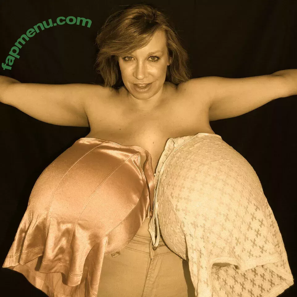 Chelsea Charms nude photo #3764 (chelsea_charms_ / chelseamystory)