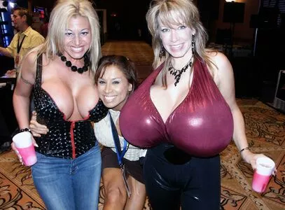 Chelsea Charms / chelsea_charms_ / chelseamystory nude photo #4063