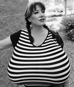 Chelsea Charms / chelsea_charms_ / chelseamystory nude photo #4106