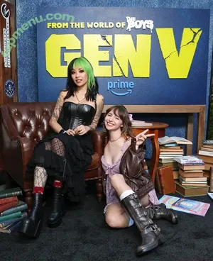 Chelsea Cook / 775853193 / whoischelsea / whyischelsea nude photo #0166