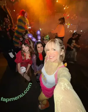 Chelsea Cook / 775853193 / whoischelsea / whyischelsea nude photo #0169